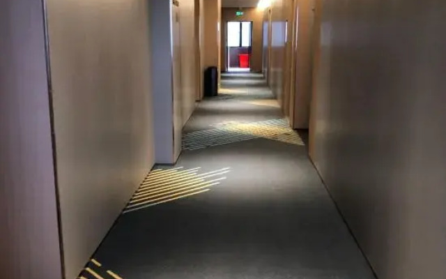 CHEERMAY Hotel (Tunchang Zhengfu Pedestrian Street)