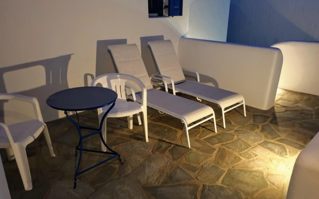Mykonos Pro-care Suites