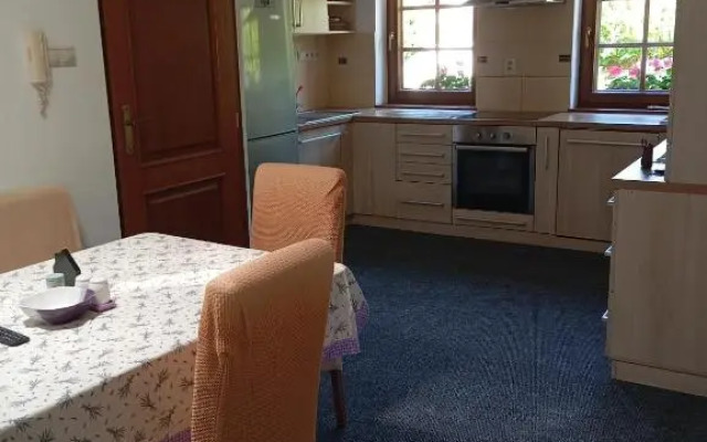 Guest House Tri Korunky