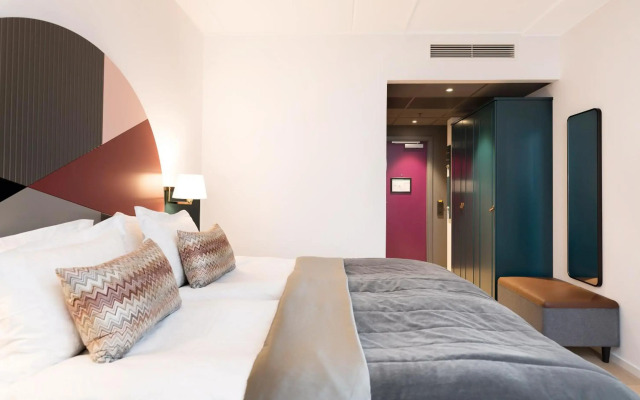 Elite Hotel Carolina Tower