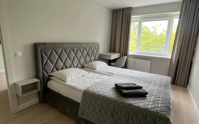 2 kamb.Butas prie juros.