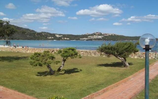 Cala Reale Apartments