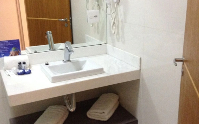 Itu Plaza Hotel