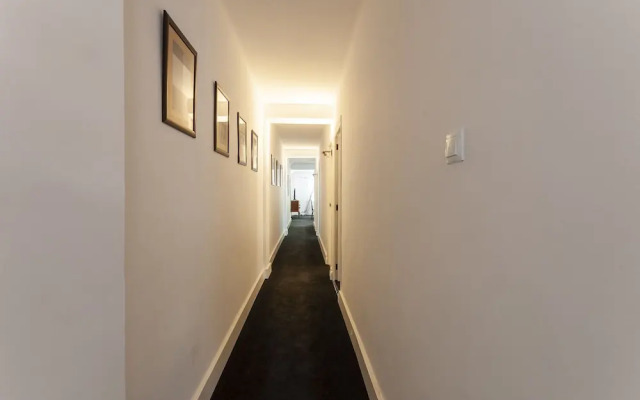 Samba in Gandia With 3 Bedrooms and 1 Bathrooms