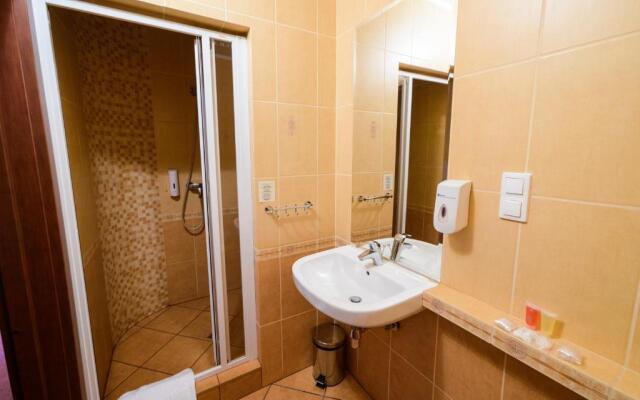 Hotel Bartis