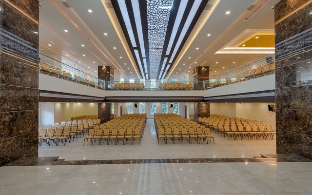 Hotel Lance International