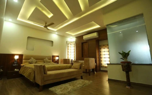 Hotel Maharaja