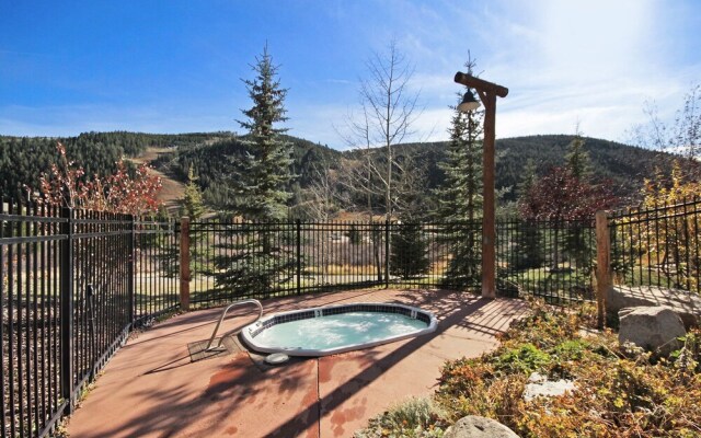 2609 Tenderfoot Lodge
