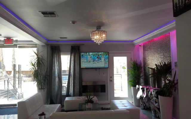 Hollywood VIP Hotel