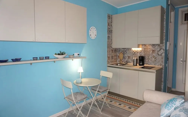 Modern Lovely Studio With Swimming Pool by Beahost Rentals
