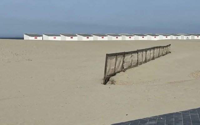 Cosy Apartment With Terrace Near Beach