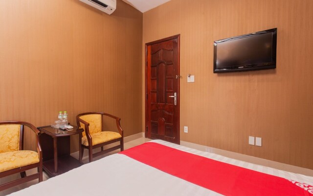 OYO 956 Hung Thinh Koreana Hotel