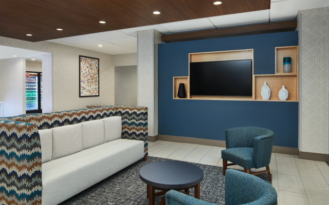 Holiday Inn Express Richmond - Midtown by IHG