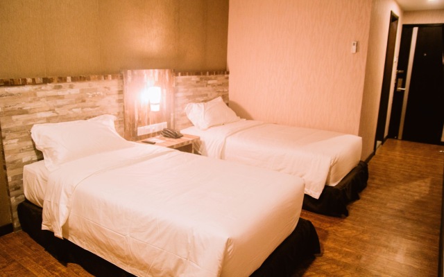 The Golden Bay Hotel Batam