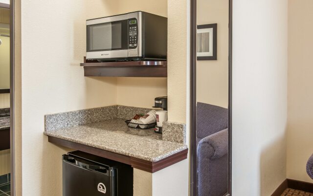 Comfort Suites Marion North