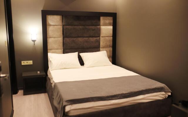 One Day Suit Hotel