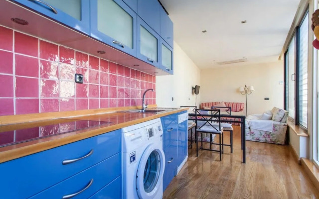 Alcazar Pool Villa by Valcambre