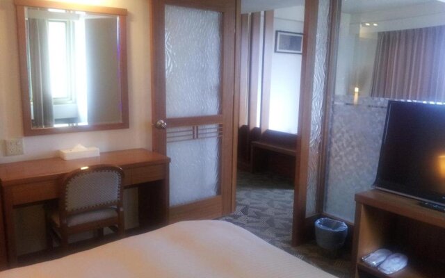 Bowa Hotel