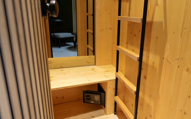 Ljubljana Capsule Hostel