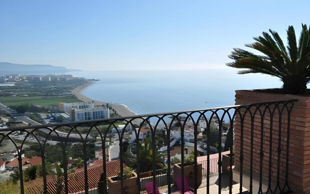 Welcome Inn Nerja