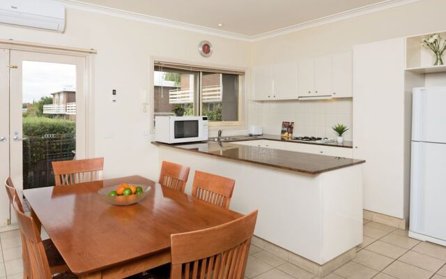 Park Avenue - Kew