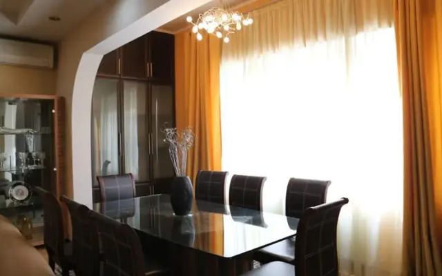 Five Star Apartment