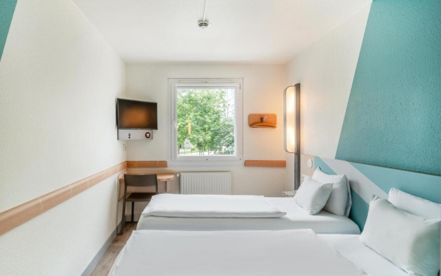B&B HOTEL Köln-Porz