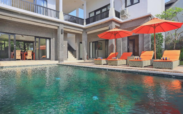 Swan Keramas Bali Villas