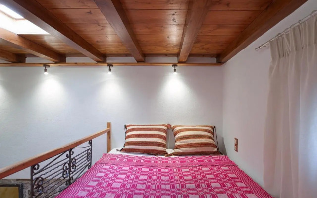 Traditional Cretan House Lithostrati Karidi Village