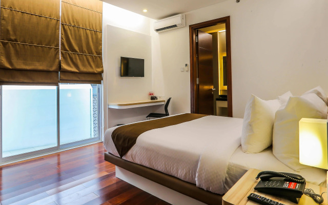 Alimar Hotel