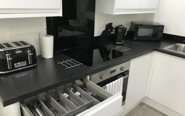 1 & 2 Bedroom Shield House Apartments Sheffield Centre