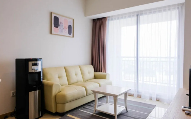 Luxurious and Elegant 2BR Apartment M-Town Signature