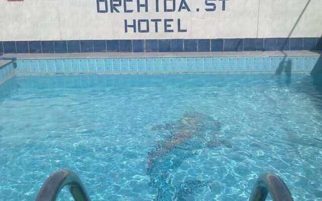 Orchida St. George Hotel