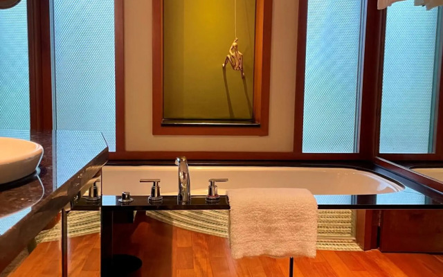 Sofitel Singapore Sentosa Resort & Spa