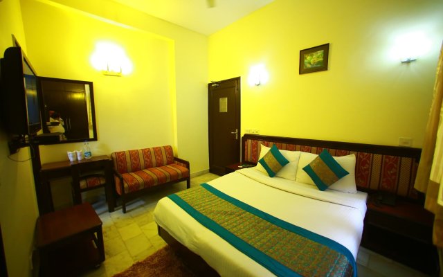Hotel Sundeep Inn