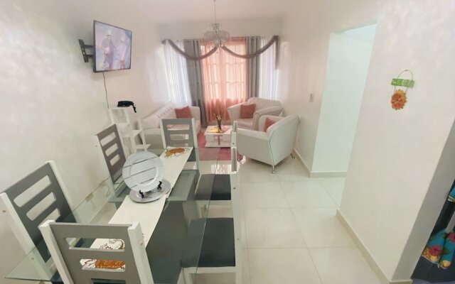 "monumental Area, Lovely Comfortable Apartment Specially for You"