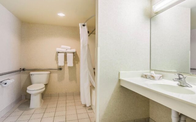 Clarion Suites at the Alliant Energy Center