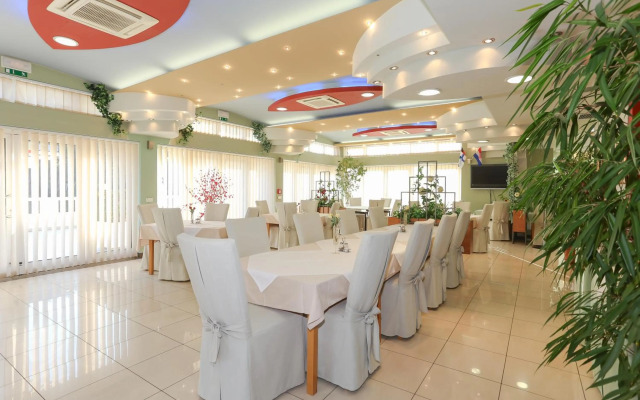 Aparthotel Astoria