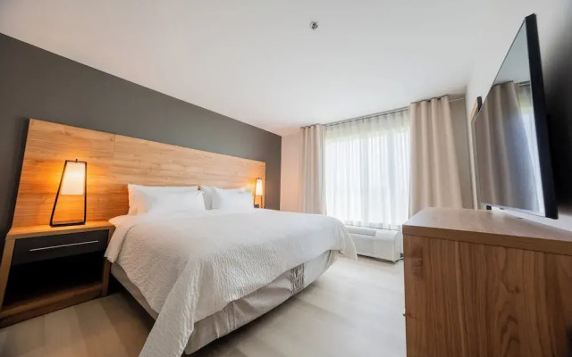 Candlewood Suites Trois Rivieres Ouest by IHG