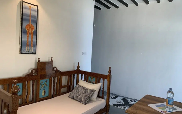 African Paradise Beach Hotel