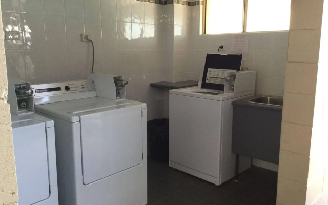 Riviera Caravan Park