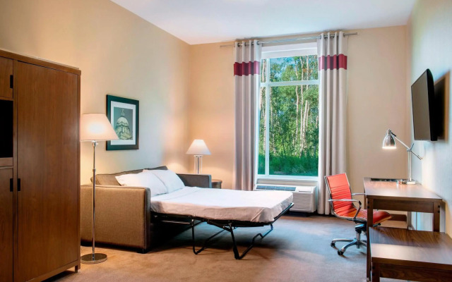 Four Points by Sheraton Grande Prairie