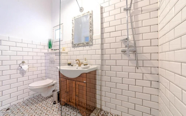 . ALBERT Residence