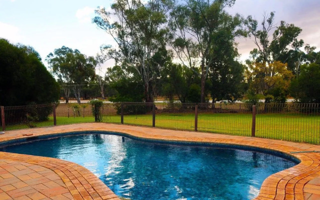 Newell Motor Inn - Narrandera