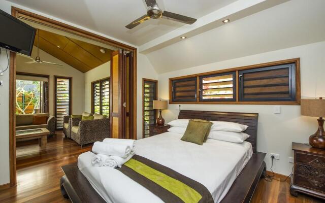 Pure Magnetic Villa 2