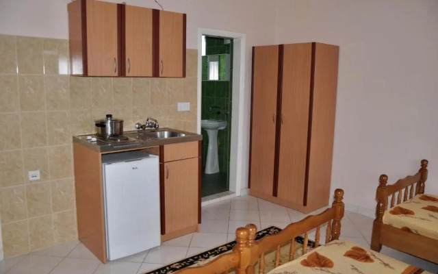 Apartments Perezaj