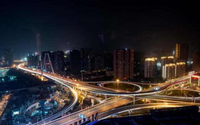 Lavande Hotels·Wuhan Zhuyeshan Metro Station