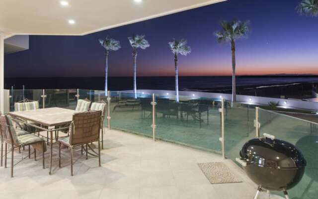 Esmeralda 3BR EA 102 by Casago