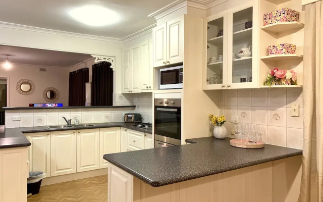 Family Home in Prime Location