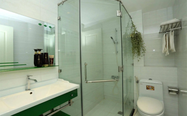 Thanh Long Hotel